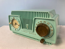 Stewart Warner 9187 Seabreeze Green Tube Radio