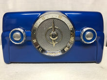 1953 Crosley 10-135 "Dashboard" Tube Radio With Bluetooth input.