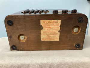 1941 Viking 40u51-1-e Wood Radio