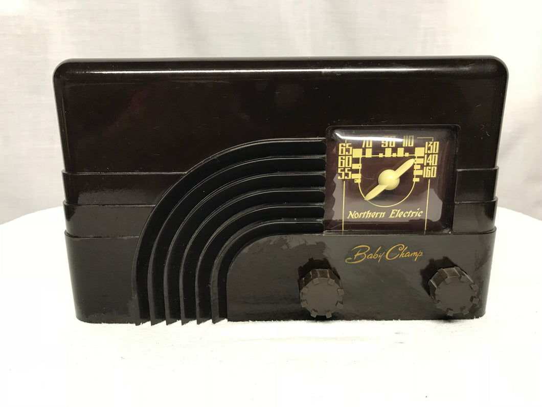 Northern Electric 5104 Baby Champ Rainbow Tube Radio With Bluetooth input.