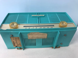 Electrohome Roland Series 5T-18 Tube Radio With Bluetooth input.