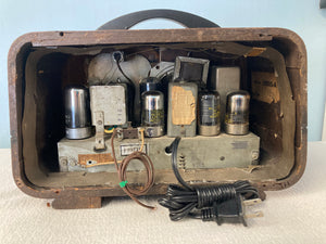 1942 Philco PT-93 Midget Tube Radio