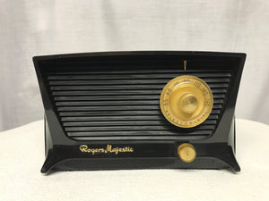 Vintage 1958 Rogers Majestic 570 Radio 