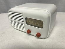 Stewart Warner "Bullet" retro tube radio with iphone or bluetooth Input